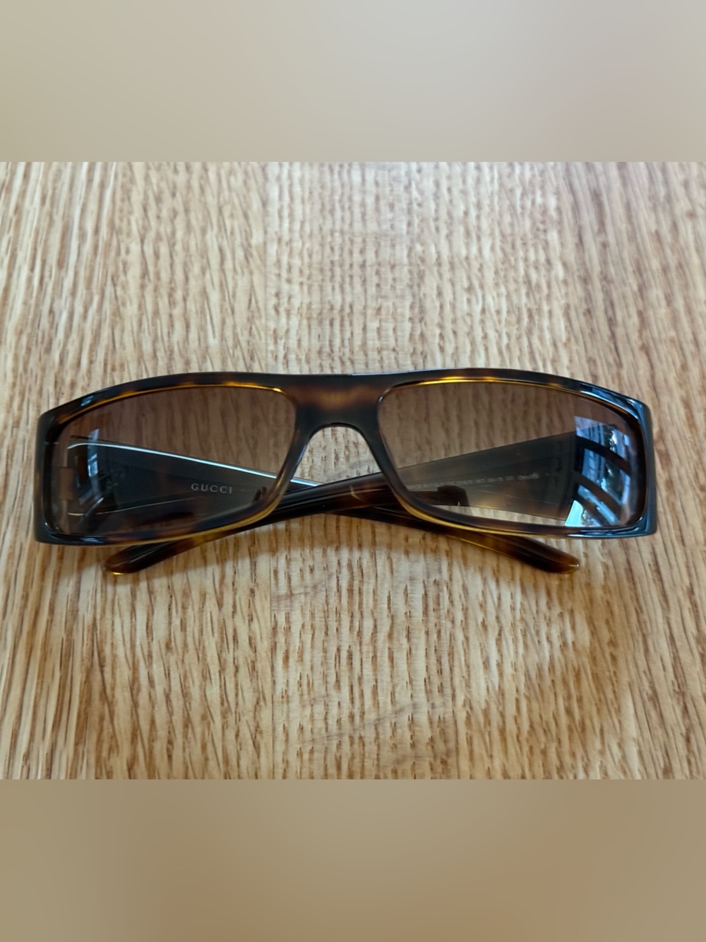Gucci Brown Tortoiseshell sunglasses